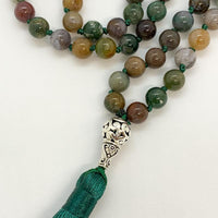 Ashiv - Mala de méditation - perles onyx vert et multicouleurs-médaillon argenté - pompon - My Shop Yoga